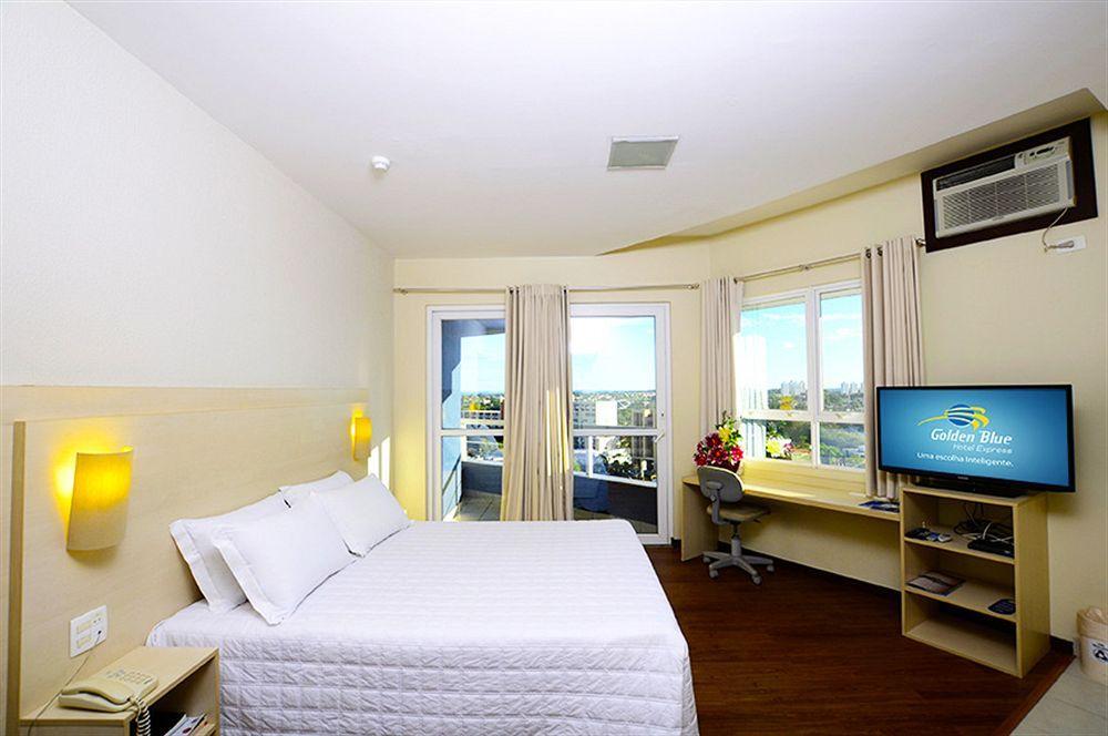 Golden Blue Hotel Лондрина Екстериор снимка